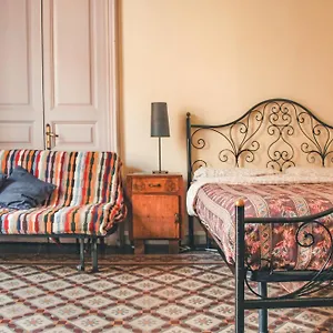 Casa Verdi - House Of Travelers Catánia